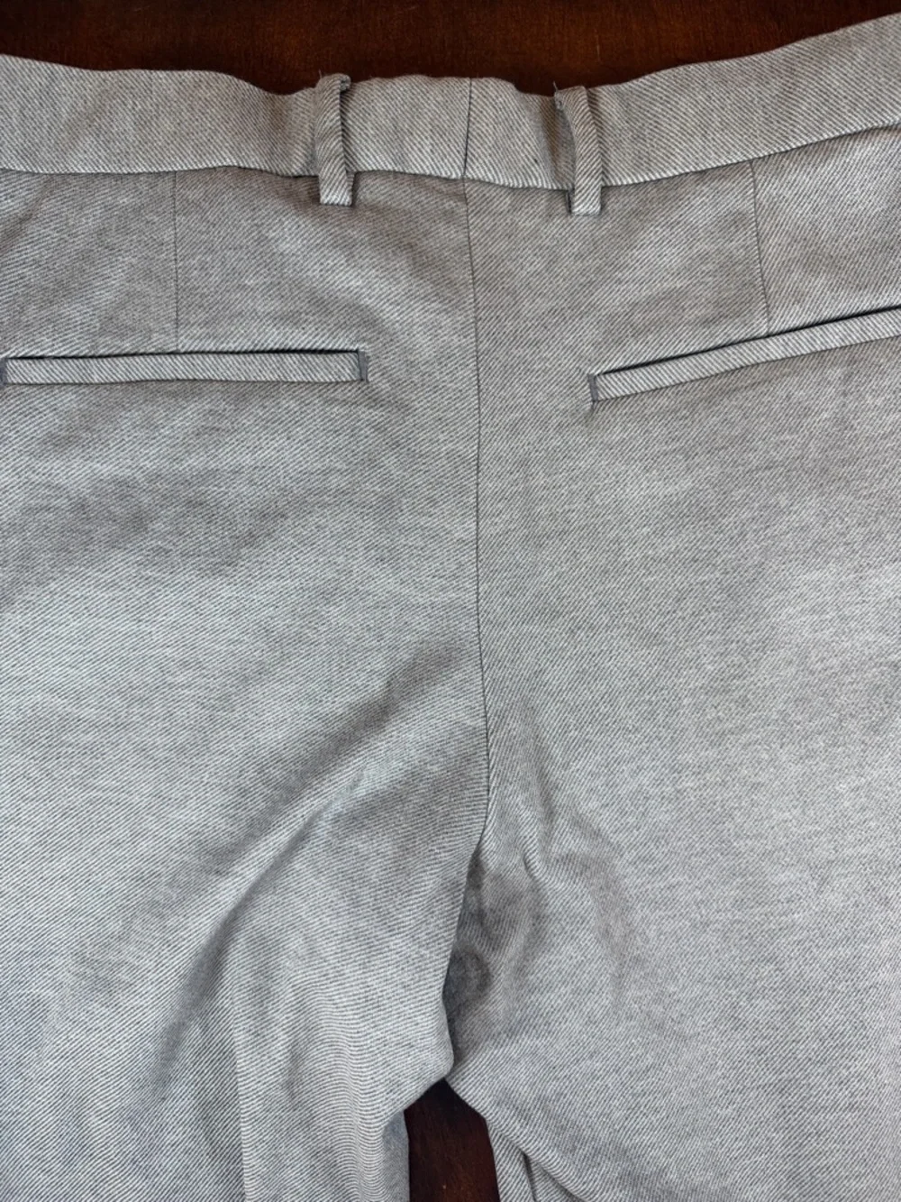 H&M Light‎ Gray Flat-Front Men’s Shorts